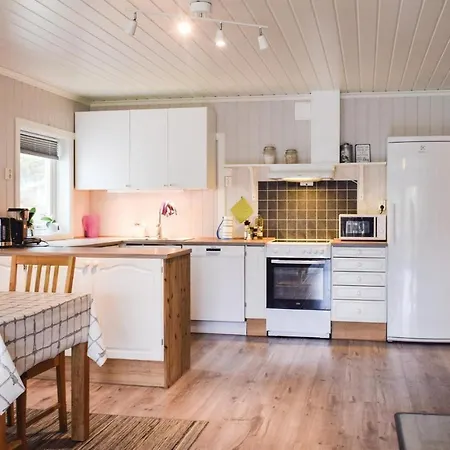 Amazing In Vesteroy With Kitchen *