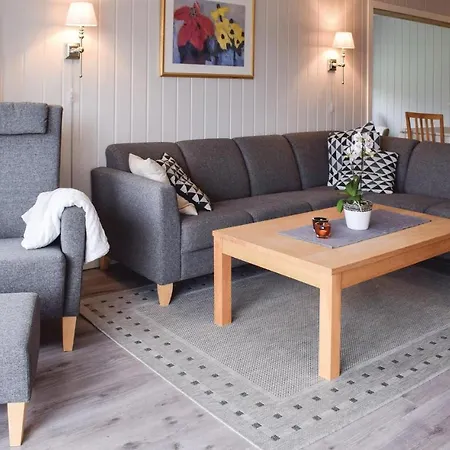 Amazing In Vesteroy With Kitchen Holiday home