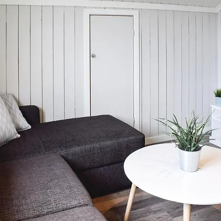 Holiday home Amazing In Vesteroy With Kitchen *
